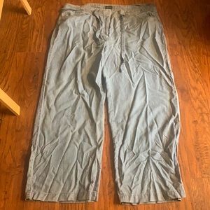 J Jill Denim crop/ankle jeans